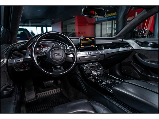 Audi A8 Audi A8  - автомобили, коли, обяви за нови и употребявани 8