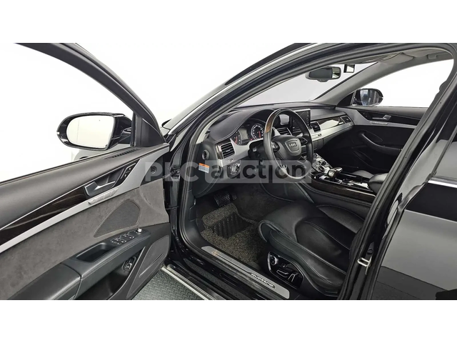 Audi A8 LONG* MATRIX* TV* ОБДУХ* МАСАЖ* АЛКАНТАРА* КРАЙНА - автомобили, коли, обяви за нови и употребявани 12