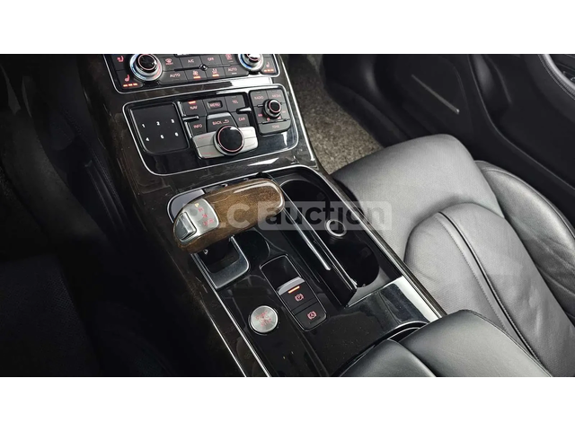 Audi A8 LONG* MATRIX* TV* ОБДУХ* МАСАЖ* АЛКАНТАРА* КРАЙНА - автомобили, коли, обяви за нови и употребявани 9
