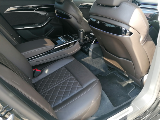 Audi A8 50 TDI S line - автомобили, коли, обяви за нови и употребявани 13