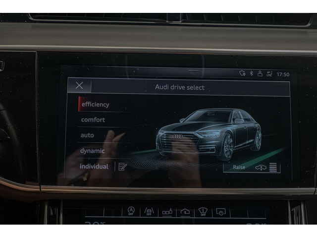 Audi A8 50TDI/Bang&Olufsen/Обдухване/Алкантар/Laser/Камера360 - автомобили, коли, обяви за нови и употребявани 13