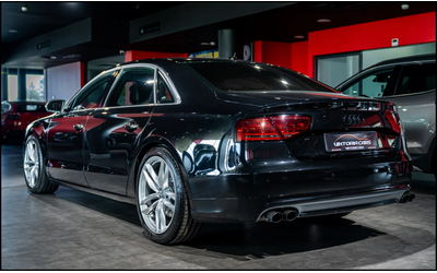 Audi A8 Audi A8  - автомобили, коли, обяви за нови и употребявани 5