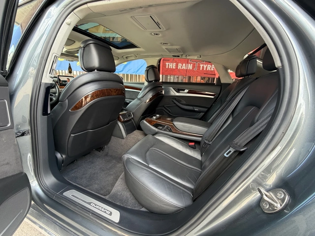 Audi A8 MATRIX* LONG* 3.0D* БАРТЕР - автомобили, коли, обяви за нови и употребявани 8