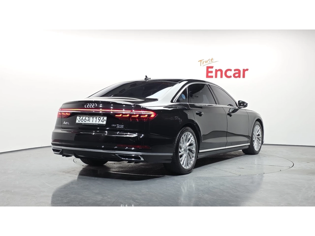 Audi A8 LONG* DISTRONIK* TV* B&O* ОБДУХ* КРАЙНА ЦЕНА - автомобили, коли, обяви за нови и употребявани 3