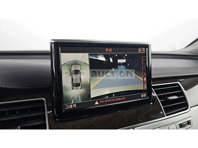 Audi A8 LONG* MATRIX* TV* ОБДУХ* МАСАЖ* АЛКАНТАРА* КРАЙНА - автомобили, коли, обяви за нови и употребявани 11