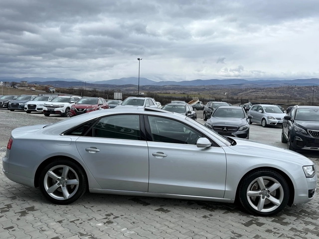 Audi A8 4.2TDI 351 ks - автомобили, коли, обяви за нови и употребявани 3