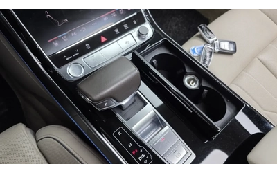 Audi A8 3.0 TDI QUATTRO / B&0 / ТЕЛЕВИЗОРИ / МАСАЖ / FULL! - автомобили, коли, обяви за нови и употребявани 12