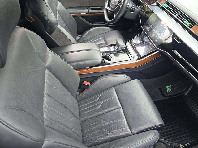 Audi A8 HEAD-UP* 360* ALCANTARA* ОБДУХ* МАСАЖ* КРАЙНА ЦЕНА - автомобили, коли, обяви за нови и употребявани 8
