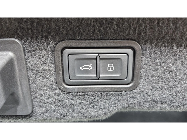 Audi A8 SOFT-CLOSE* HEAD-UP* 360* ОБДУХ* МАСАЖ* TV* DISTRO - автомобили, коли, обяви за нови и употребявани 16
