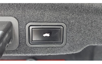 Audi A8 360* DIS* ОБДУХ* SOFT-CLOSE* 2XTV* BOSE* КРАЙНА ЦЕ - автомобили, коли, обяви за нови и употребявани 16