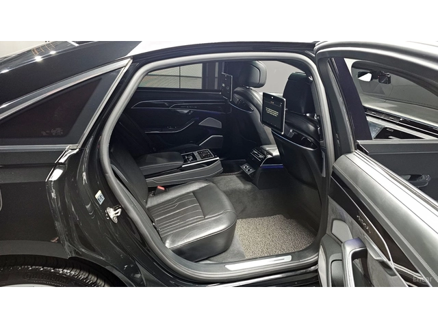 Audi A8 55TFSI* LWB* ПОДГРЕВ* ОБДУХВАНЕ* МАСАЖИ* ПАНО* FUL - автомобили, коли, обяви за нови и употребявани 9