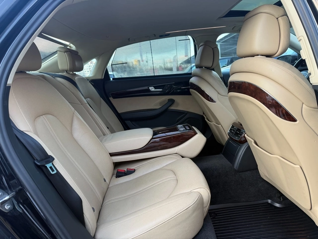 Audi A8 LONG 4.0 TFSI - автомобили, коли, обяви за нови и употребявани 9