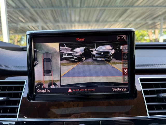 Audi A8 4.0TFSI  LONG - автомобили, коли, обяви за нови и употребявани 15