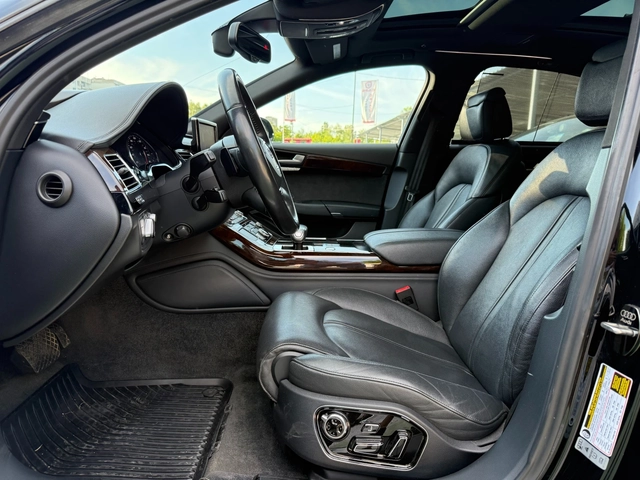 Audi A8 4.0TFSI  LONG - автомобили, коли, обяви за нови и употребявани 6