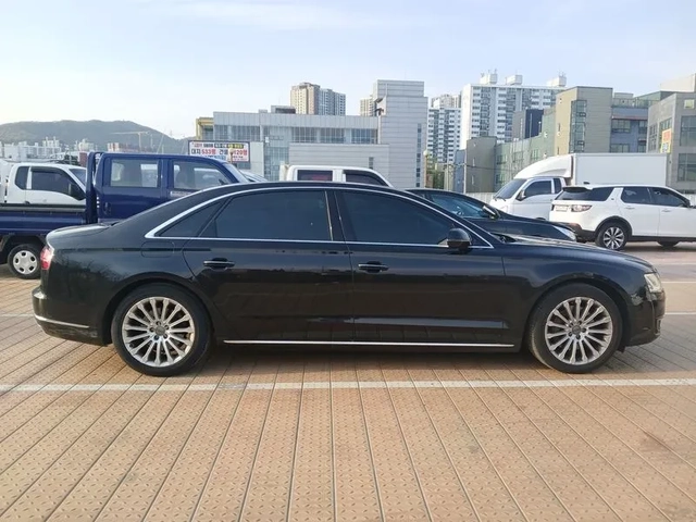 Audi A8 3.0 TDI Quattro - САМО 30% АВАНС - автомобили, коли, обяви за нови и употребявани 5