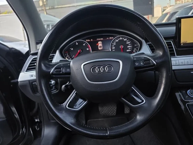 Audi A8 4.2 TDI Quattro - САМО 30% АВАНС - автомобили, коли, обяви за нови и употребявани 10