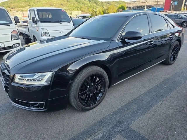 Audi A8 4.2 TDI Quattro - САМО 30% АВАНС - автомобили, коли, обяви за нови и употребявани 1