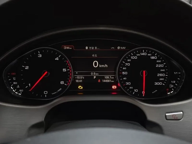 Audi A8 4.2 TDI Quattro - САМО 30% АВАНС - автомобили, коли, обяви за нови и употребявани 14
