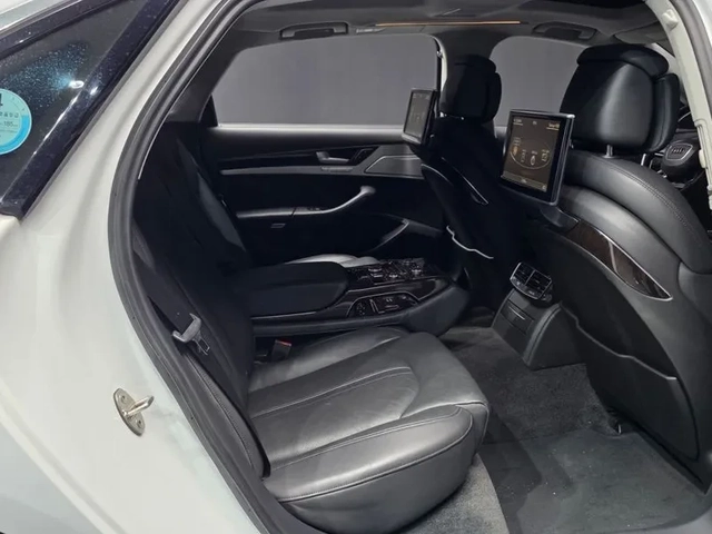 Audi A8 3.0 TDI Quattro - автомобили, коли, обяви за нови и употребявани 11
