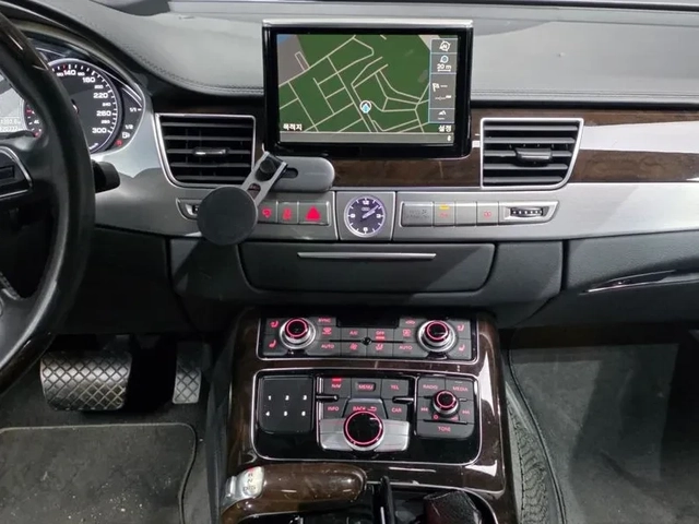 Audi A8 3.0 TDI Quattro - автомобили, коли, обяви за нови и употребявани 13