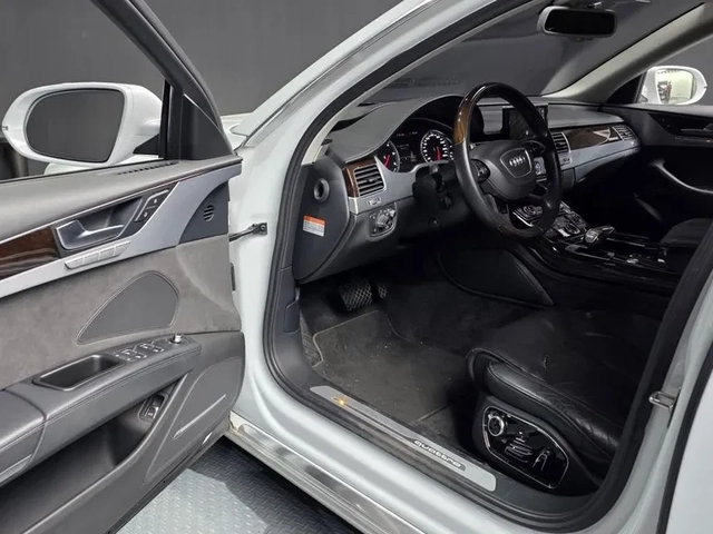 Audi A8 3.0 TDI Quattro - автомобили, коли, обяви за нови и употребявани 9