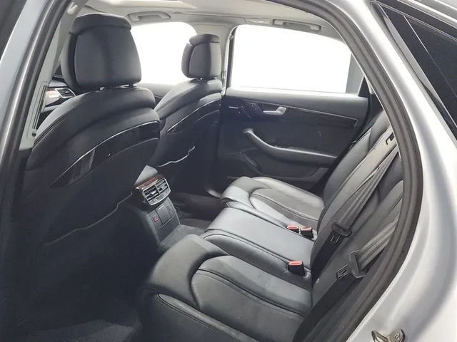 Audi A8 3.0 TDI Quattro - автомобили, коли, обяви за нови и употребявани 10