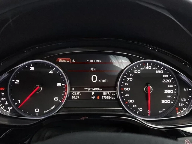 Audi A8 3.0 TDI Quattro - автомобили, коли, обяви за нови и употребявани 7