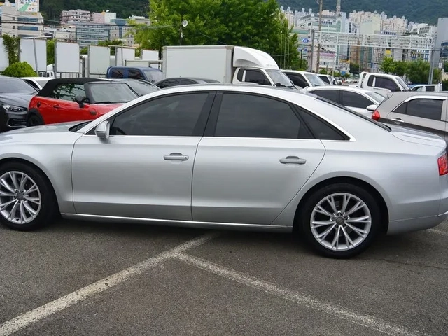 Audi A8 3.0 TDI Quattro - автомобили, коли, обяви за нови и употребявани 5