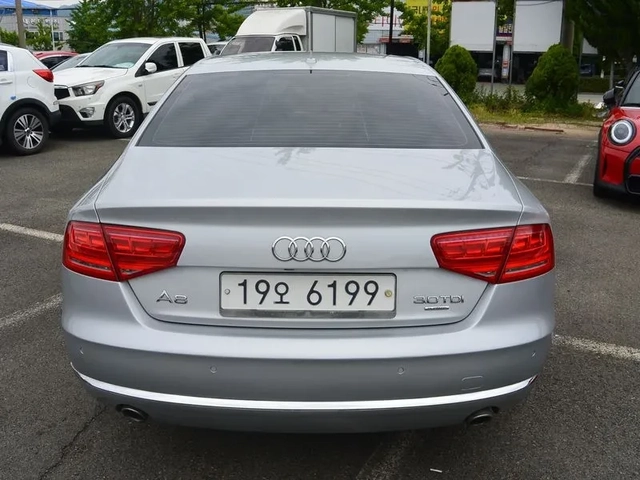 Audi A8 3.0 TDI Quattro - автомобили, коли, обяви за нови и употребявани 6