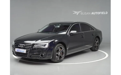 audi-a8 - 0