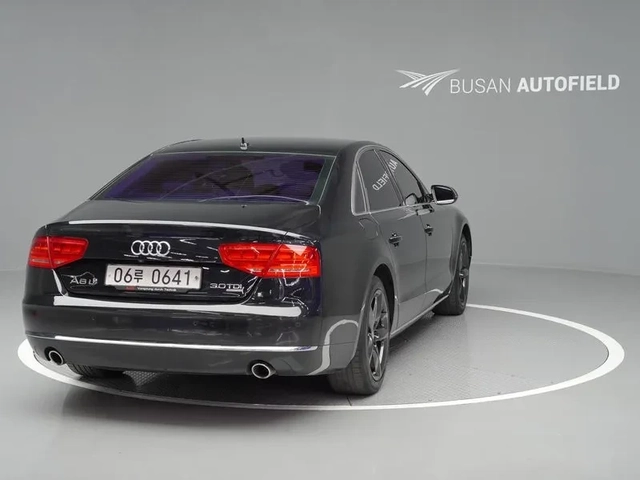 Audi A8 3.0 TDI Quattro - автомобили, коли, обяви за нови и употребявани 11