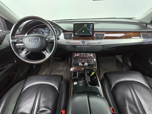Audi A8 4.2 TDI QUATTRO - автомобили, коли, обяви за нови и употребявани 6