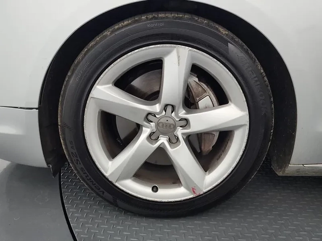 Audi A8 3.0 TDI Quattro - автомобили, коли, обяви за нови и употребявани 4