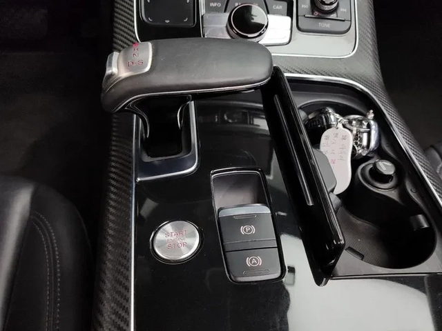 Audi A8 3.0 TDI Quattro - автомобили, коли, обяви за нови и употребявани 8