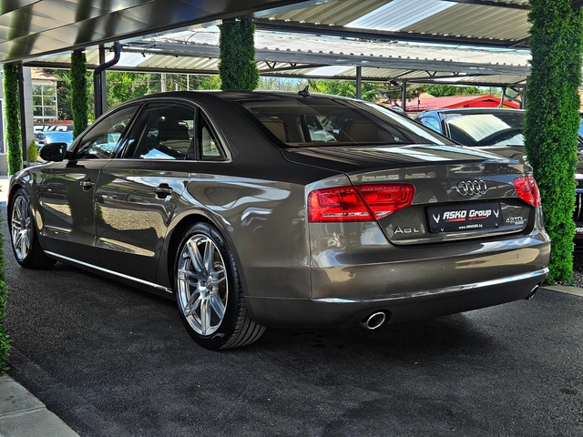 Audi A8 L/4.2TDI/TV/DISTR/BOSE/CAMERA/ОБДУХ/МАСАЖ/ВАКУМ/LI - автомобили, коли, обяви за нови и употребявани 6