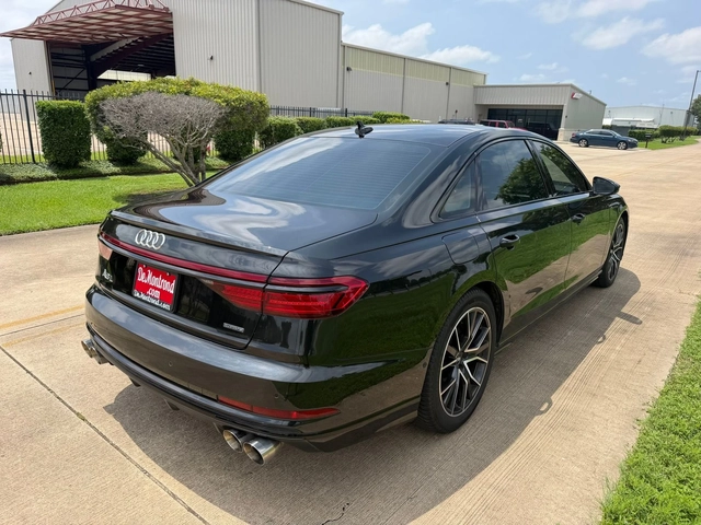 Audi A8 2020* 4.0T* МАСАЖ* ОБДУХ* 360* HUD* FULL MAXX - автомобили, коли, обяви за нови и употребявани 5