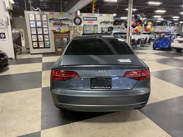 Audi A8 4.0T* V8* 450К.С+ * 360* HUD* ОБДУХ* ДИСТРОНИК - автомобили, коли, обяви за нови и употребявани 3