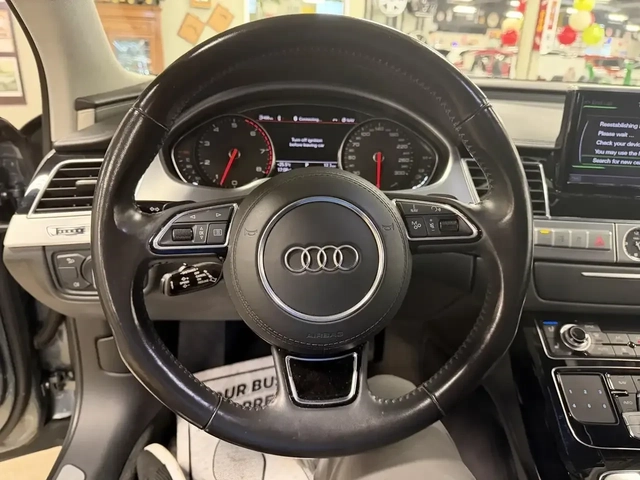 Audi A8 4.0T* V8* 450К.С+ * 360* HUD* ОБДУХ* ДИСТРОНИК - автомобили, коли, обяви за нови и употребявани 9