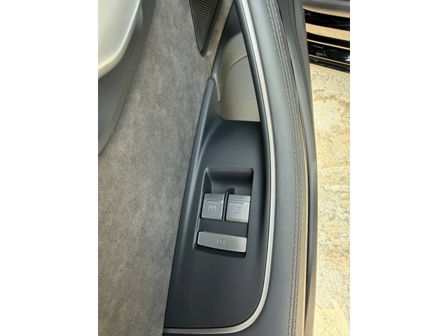 Audi A8 Бартер лизинг - автомобили, коли, обяви за нови и употребявани 13