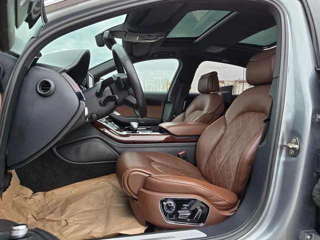Audi A8 4.2 tdi* Long* PANORAMA X2* B&O* TV* Masaj* 21inch - автомобили, коли, обяви за нови и употребявани 8