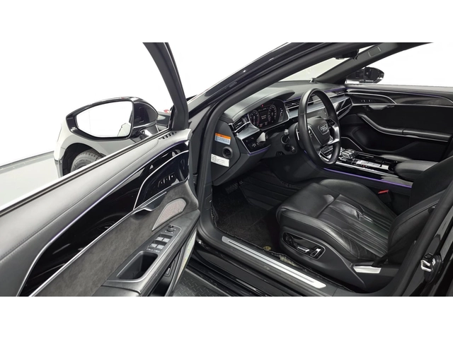 Audi A8 - автомобили, коли, обяви за нови и употребявани 8