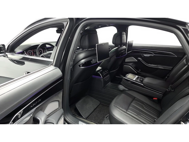 Audi A8 - автомобили, коли, обяви за нови и употребявани 9