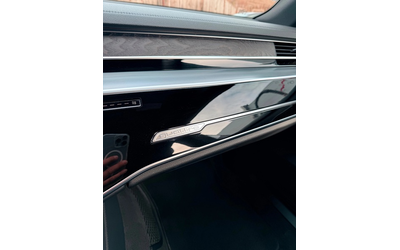 Audi А8 А8 50 TDI Quattro - автомобили, коли, обяви за нови и употребявани 8