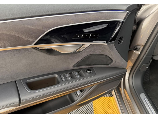 Audi A8 A8 55TFSI Quattro - автомобили, коли, обяви за нови и употребявани 10