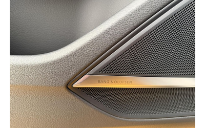 Audi A8 A8 55TFSI Quattro - автомобили, коли, обяви за нови и употребявани 11