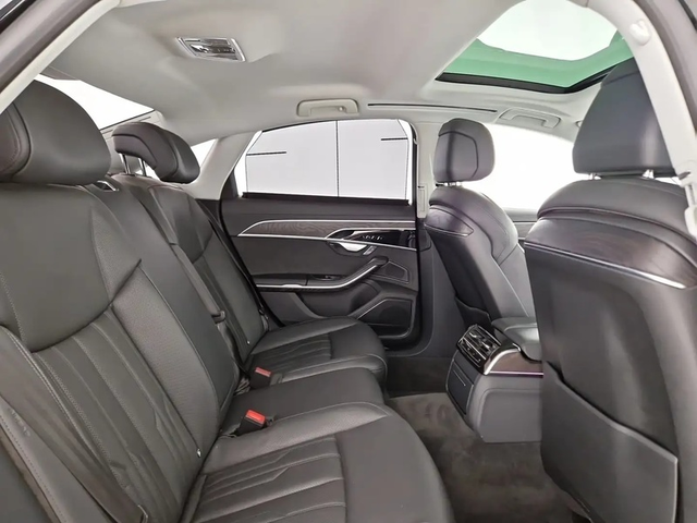 Audi А8 А8 60 TFSI Quattro - автомобили, коли, обяви за нови и употребявани 8