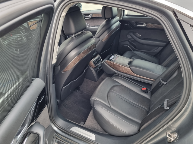 AUDI A8 FACELIFT 3.0TDi-258hp FULL EXTRI - автомобили, коли, обяви за нови и употребявани 9