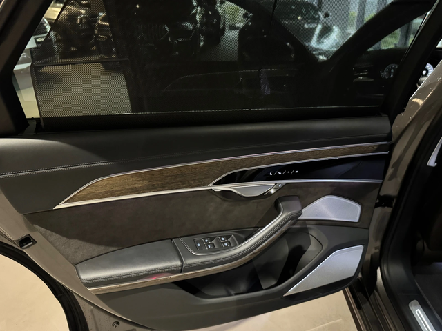 Audi A8 Обява: 11744879170599136 - автомобили, коли, обяви за нови и употребявани 9