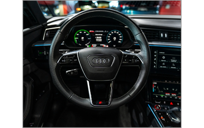 Audi E-Tron Audi E-Tron  - автомобили, коли, обяви за нови и употребявани 13