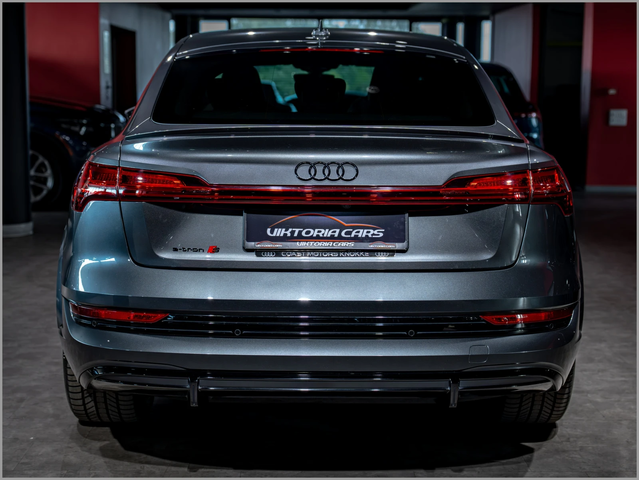 Audi E-Tron Audi E-Tron  - автомобили, коли, обяви за нови и употребявани 4